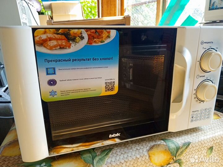 Микроволновая печь BBk