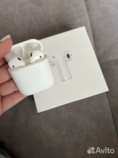 Беспроводные наушники apple airpods 2