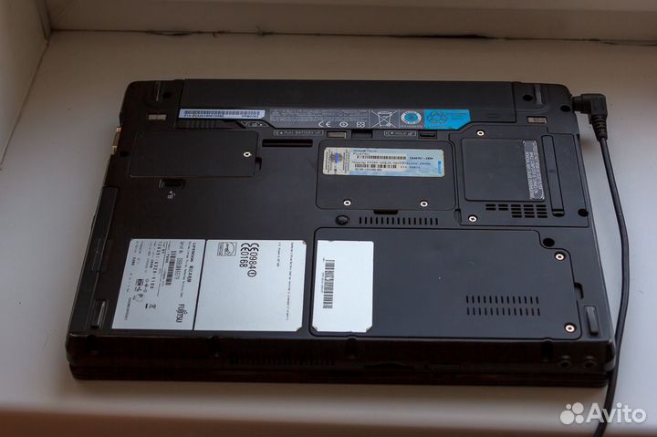 Ноутбук Fujitsu Lifebook P771