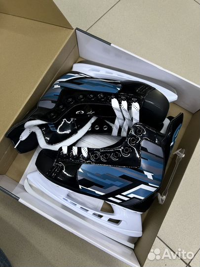 Коньки хоккейные atemi