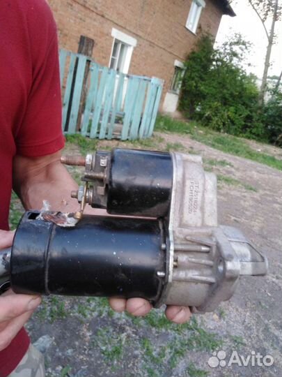 Стартер Peugeot 405