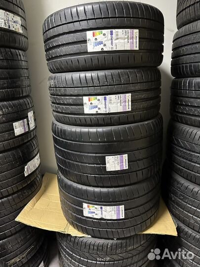 Michelin Pilot Sport 4 S 245/30 R20 и 305/30 R20
