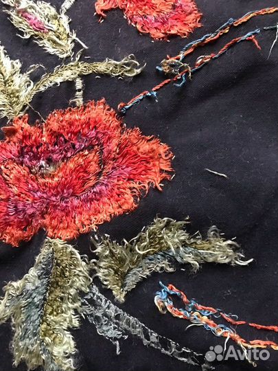 Вышивка на наволочке на диванную подушку, СССР