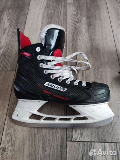 Коньки хоккейные 42 размер