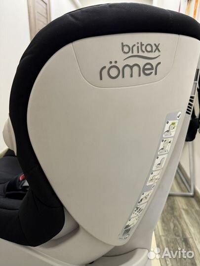 Автомобильное кресло britax romer