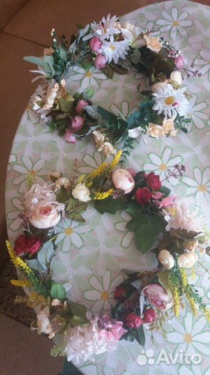 Венок из искусственных цветов для фотосессии