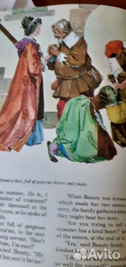 Красочная книга сказок для детей на англ.языке