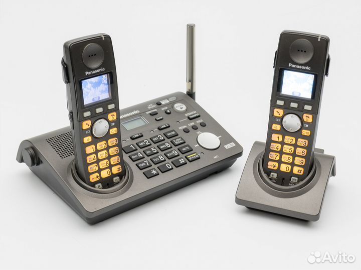 Мини-атс на 2 линии Panasonic KX-TG8285RU dect