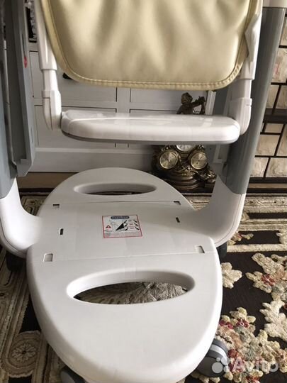 Детский стульчик для кормления peg perego