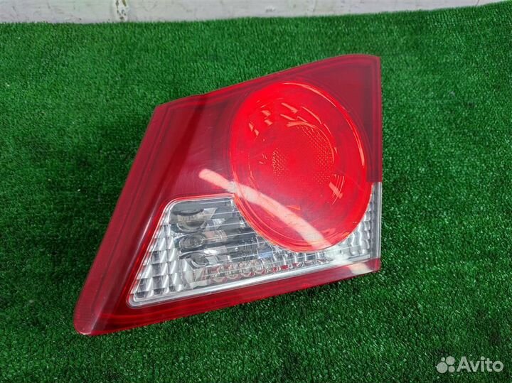 Фонарь задний внутренний правый Honda Civic 4D (F
