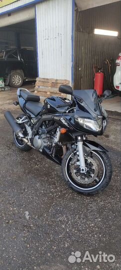 Suzuki SV1000S