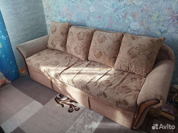 Диван б/у.Торг.Самовывоз
