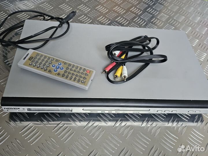DVD б\у Видео Плеер Novex, отличный