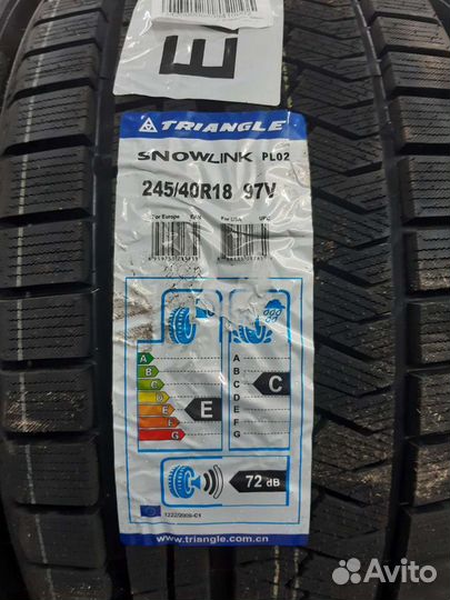 Triangle PL02 245/40 R18