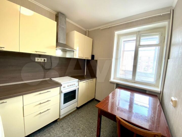 2-к. квартира, 50 м², 7/9 эт.