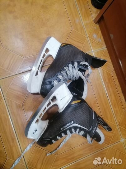 Хоккейные коньки bauer supreme pro 35 размер