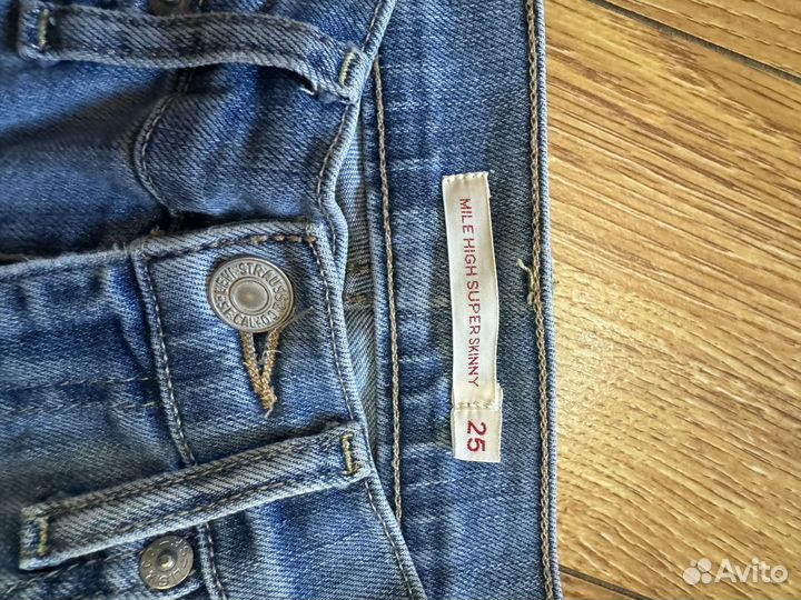 Джинсы levis skinny