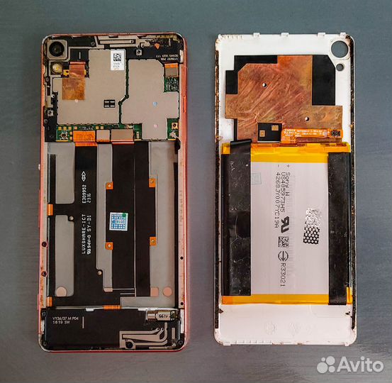 Смартфон Sony Xperia XA на запчасти