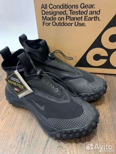 Nike acg mountain fly gore tex