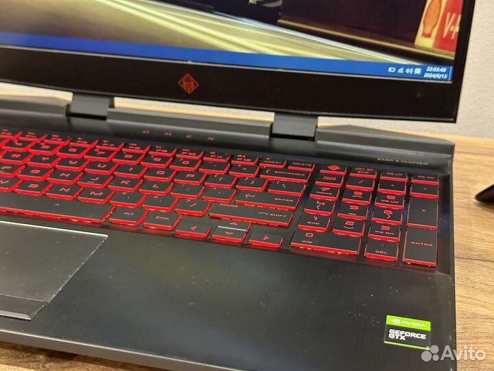 Hp omen i5-9300H/GTX 1650/144Ghz