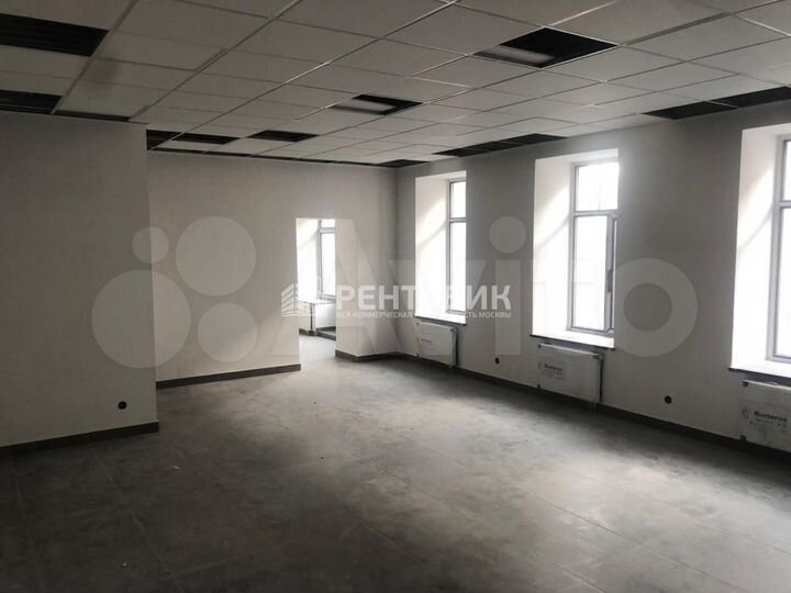 Аренда офисного помещения 365 м2