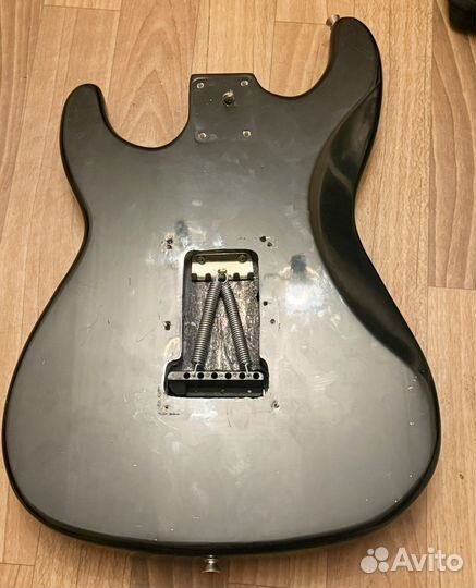 Корпус типа stratocaster