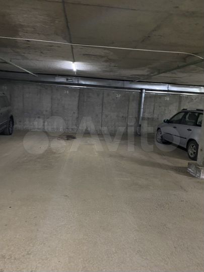 Машиноместо, 15 м²