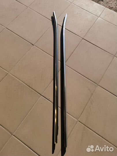 Молдинги передних стекол Skoda Superb 3