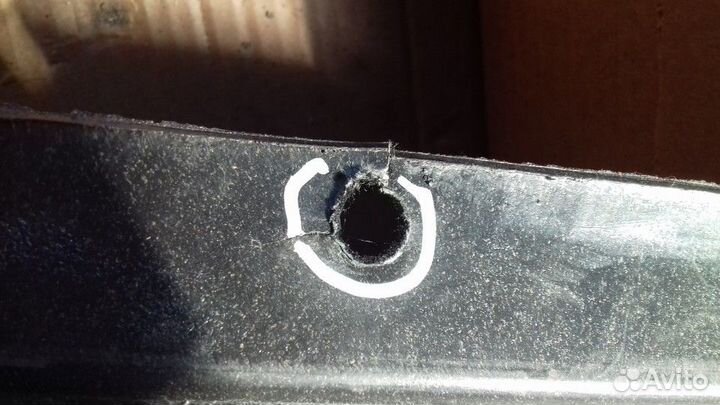 Обшивка багажника правая Zaz Vida 2012-2014