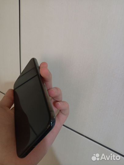 iPhone 11 Pro, 64 ГБ