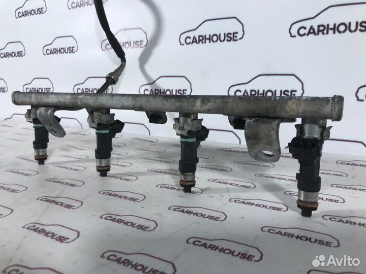 Рампа с форсунками Nissan X-Trail QR25DE