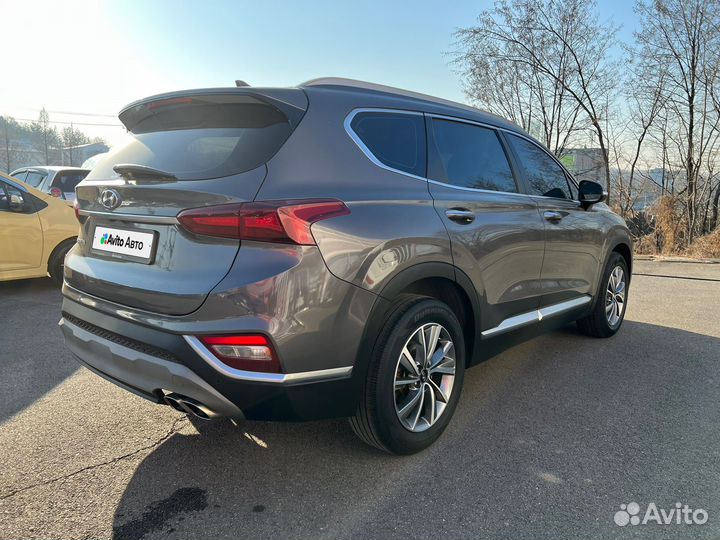 Hyundai Santa Fe 2.0 AT, 2019, 77 000 км