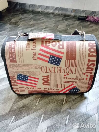 Сумка переноска для небольшой кошки или собаки