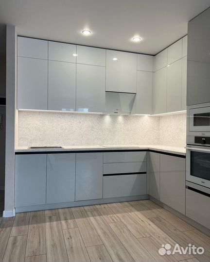 Кухня угловая / Прозрачный расчет