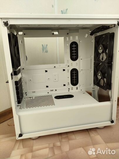 Корпус Corsair 275R Airflow