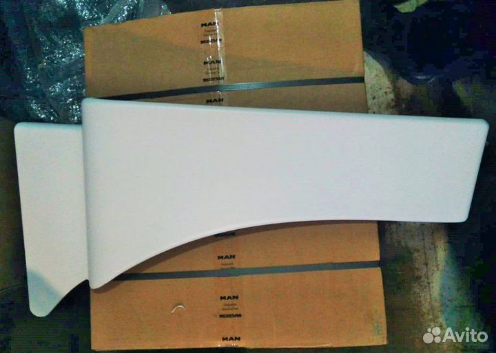 Накладка на крыло левая Man Tga