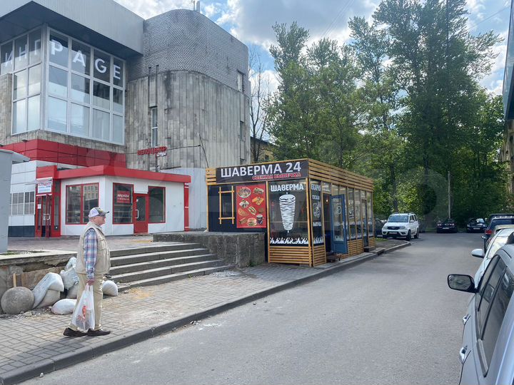 Новый павильон под тандыр и торговлю у метро 18 м²