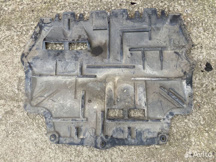 Защита двигателя Volkswagen Passat B7