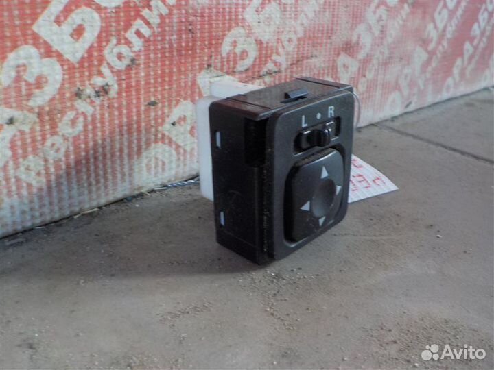 Блок управления зеркалами Mitsubishi Lancer 10