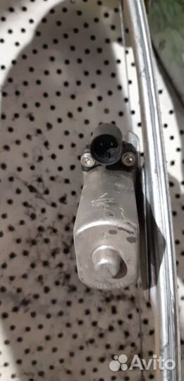 Стеклоподъемник передний левый Renault Sandero