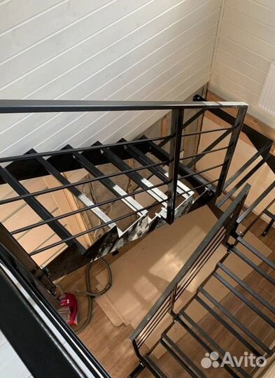 Металлоконструции для лестниц