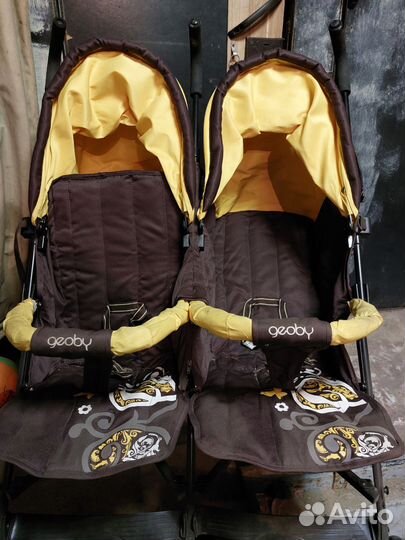 Коляска для двойни