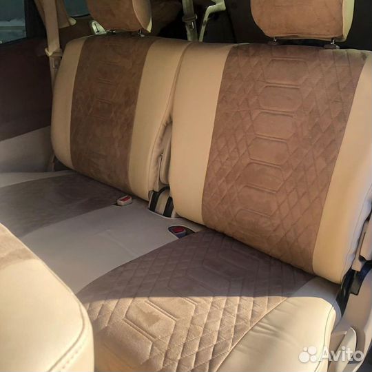 Чехлы Toyota Ipsum