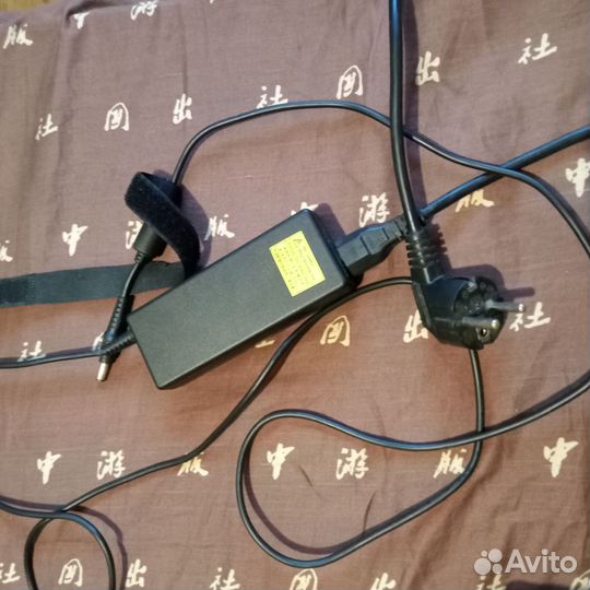 Синтезатор korg pa 50 с подставкой
