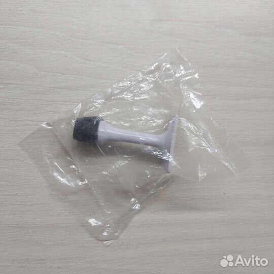 Стопер, ограничитель, упор для дверей