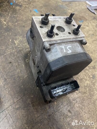 Блок ABS VW/audi 111C/G