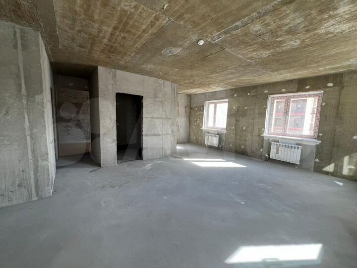 3-к. квартира, 80 м², 8/18 эт.