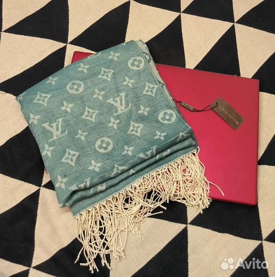 Новый палантин Louis Vuitton