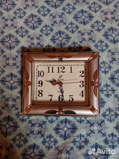 Часы настенные
