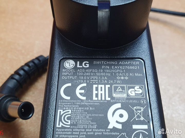 Блоки питания 19В 1.3A, ADS-40FSG-19